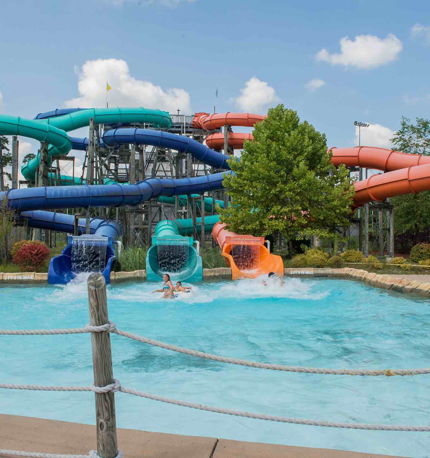 Six Flags Hurricane Harbor Rides & Attractions in New Jersey